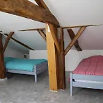 Maison Familiale Avec Jardin A Lahosse, 110 M² *