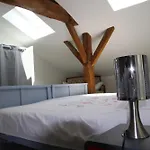 Maison Familiale Avec Jardin A Lahosse, 110 M² Lahosse