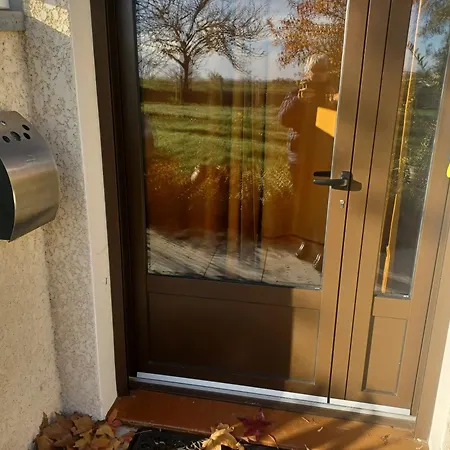 בית נופש Maison familiale avec jardin à Lahosse, 110 m²