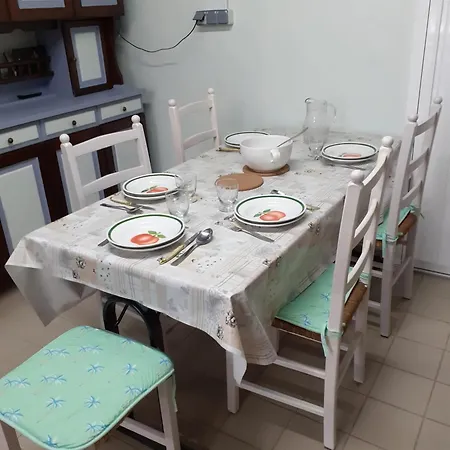 Maison Familiale Avec Jardin A Lahosse, 110 M² 펜션