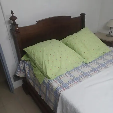 펜션 Maison Familiale Avec Jardin A Lahosse, 110 M²