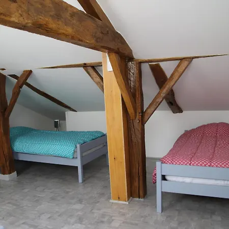 Maison Familiale Avec Jardin A Lahosse, 110 M² *