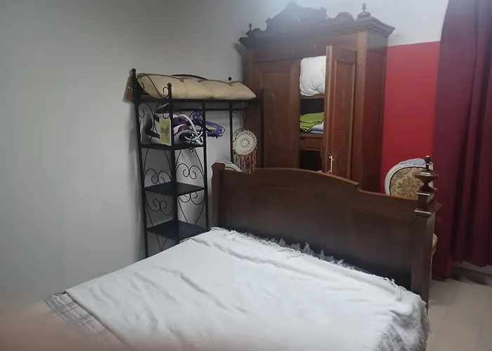 Maison Familiale Avec Jardin A Lahosse, 110 M²